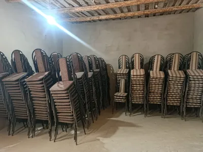 Стол стул сотилади 1