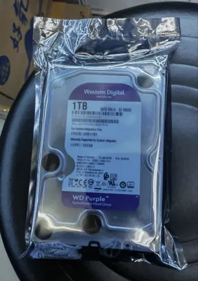 Продаётся жёсткий диск Western Digital WD Purple 1