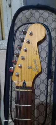 Squier fender stratacaster made in Japon 1