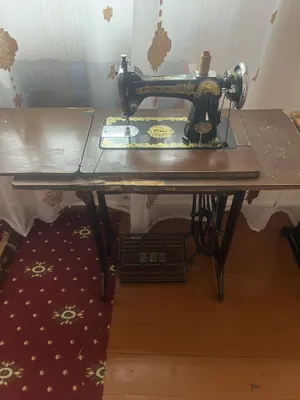 Продаётся швейная машина 1