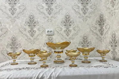 Продаются 9 богемных тарелок 1