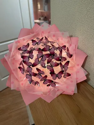 Цветы с бабочками 1