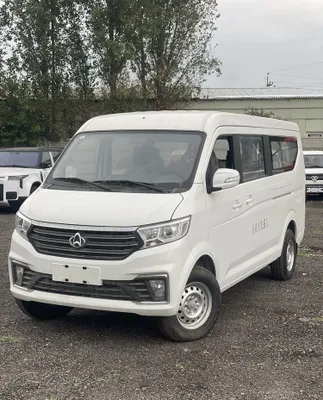 Минивэн Changan V5 1