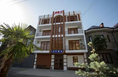 Rakatdagi mehmonxonani sotaman 1