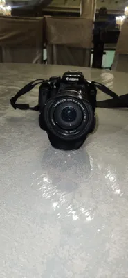 Продаётся Canon EOS 600D 1