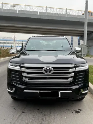 Land Cruiser 300 1