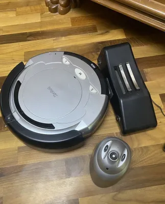 A’lo holatdagi robot-changyutgich sotiladi, to‘liq jamlanma 1