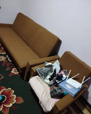 Продаются диван и кресло