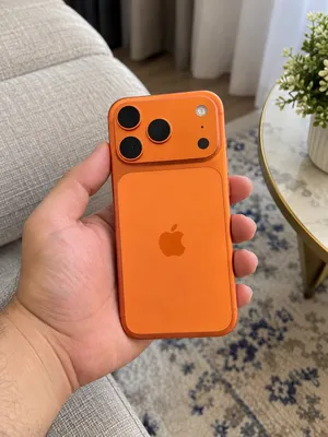 iPhone 17 pro 512gb orange 1
