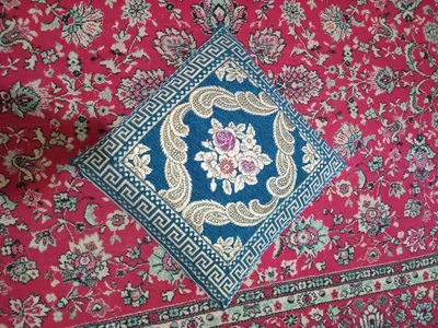 Dekorativ yostiqlar