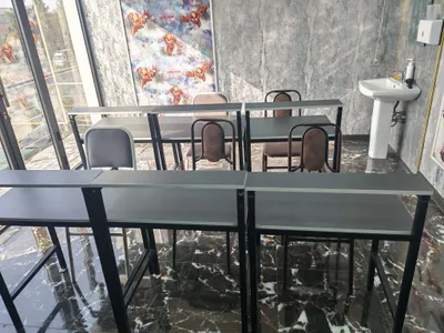 Öquv honasi uchun stollar