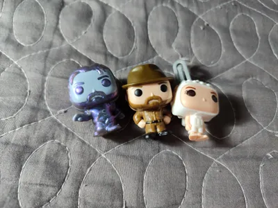 Juda g‘alati narsalarni sotaman