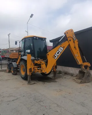 Услуги экскаватора-погрузчика JCB 1
