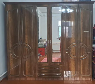 Продаётся шифонер, почти новый