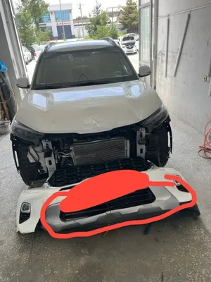 Kia sonet (капот)