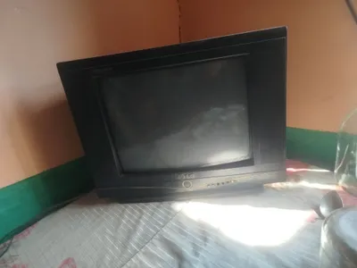 LG televizor. ishlashi yaxshi. 1
