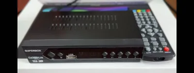 Superbox dvb T4 Plus 4K 3D 1