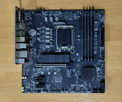 MSI Pro B760M-P DDR4 1