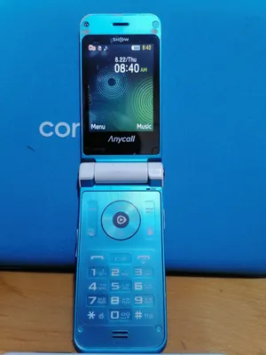 Samsung kompaniyasining Anycall SCH-W830 modeli sotiladi 1