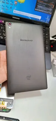 Lenovo Tab S8 EKRAN butun, lekin ishlamayapti 1