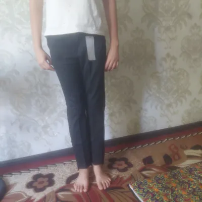 Женские классические брюки, размеры есть, в пачке 1