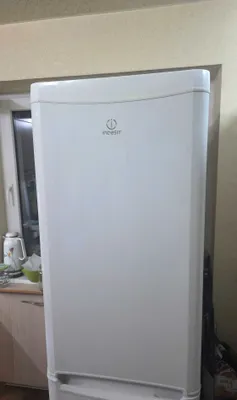 Indesit muzlatkichi 1