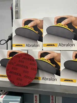 Mirka Abralon 150, также есть наждачная бумага для стекла 1