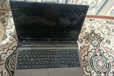 Noutbuk sotiladi yoki Plisteyshin 3 ga barter qilinadi lich 1