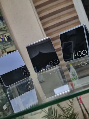 Samsung Z Flip4, Flip5, Flip6 2