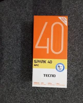 Продам телефон техно Спарк 40