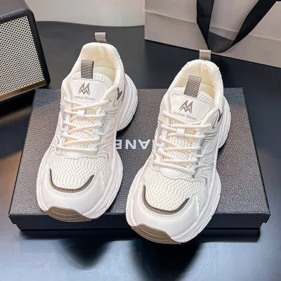 NAVINKA 1