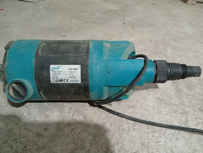 продам погружной насос для откачки воды с бассейна, 500w, 12m3 1