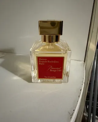 Baccarat Rouge 540 eau de parfum 70 ML 1