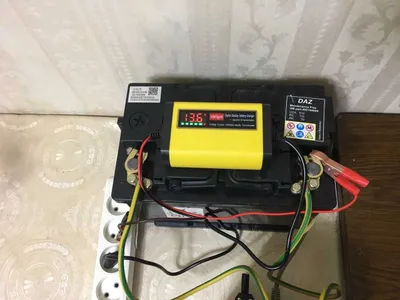 Зарядные устройства для аккумулятора есть оплата на карту и доставка 1