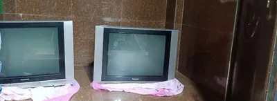 Ikkita PANASONIC televizori sotiladi 1
