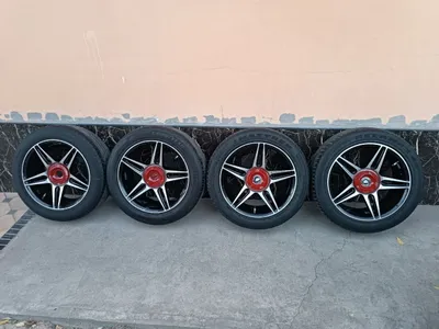 Продаются диски и шины Vossen 215/55 R17, состояние хорошее 1