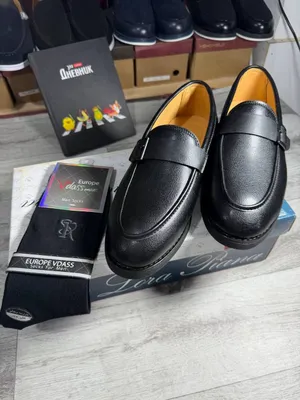 Zarif qora charm loaferlar! 1