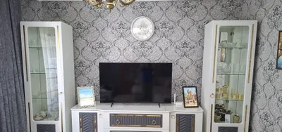 Televizor yoki mehmonxona uchun mebel devori sotiladi 1