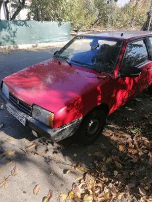 VAZ 2108 avtomobili sotiladi 1