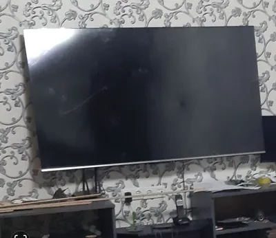 RULLS 65BQ90 QLED 4K Android 11 Google TV, ekrani singan
