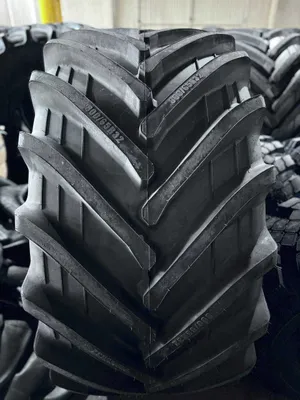 Kombayn Claas/Jaguar 800/65R32 Petlas 30.5L32 Belshina 23.1-26 Petlas 1