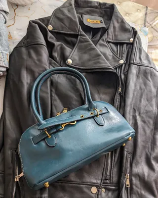 Коженка ,сумка Miu Miu и джинсовая куртка 1