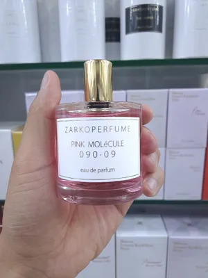 Pink molecule 090 09 zarkoperfume 1