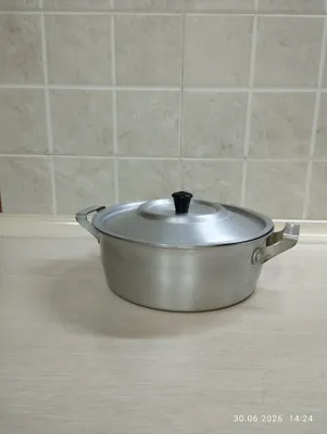 Продаю кастрюли алюминий 2 штукиб/у 1