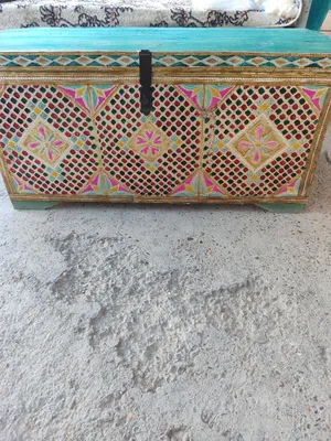Sandıq sotiladi 1