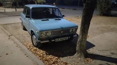 Машина Жигули 2103 1