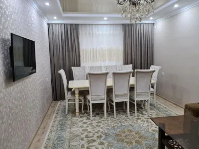 3-комнатная квартира, 80 м², 4/4 этаж (вторичка) 1