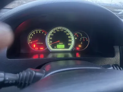Chevrolet Gentra 2015 года, цвет металлик, пробег 200 000 км 1