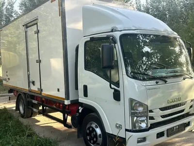 Продаётся Isuzu с гарантией 1