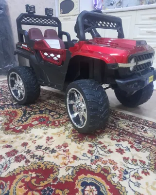 Shoshilinch sotiladi: bolalar elektromobili 1